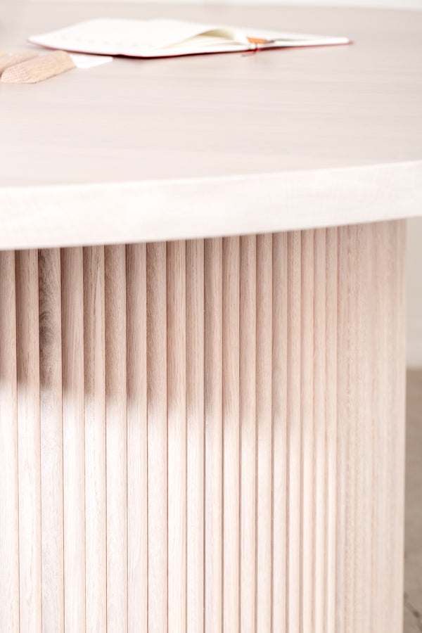 conference table custom - fluting detail